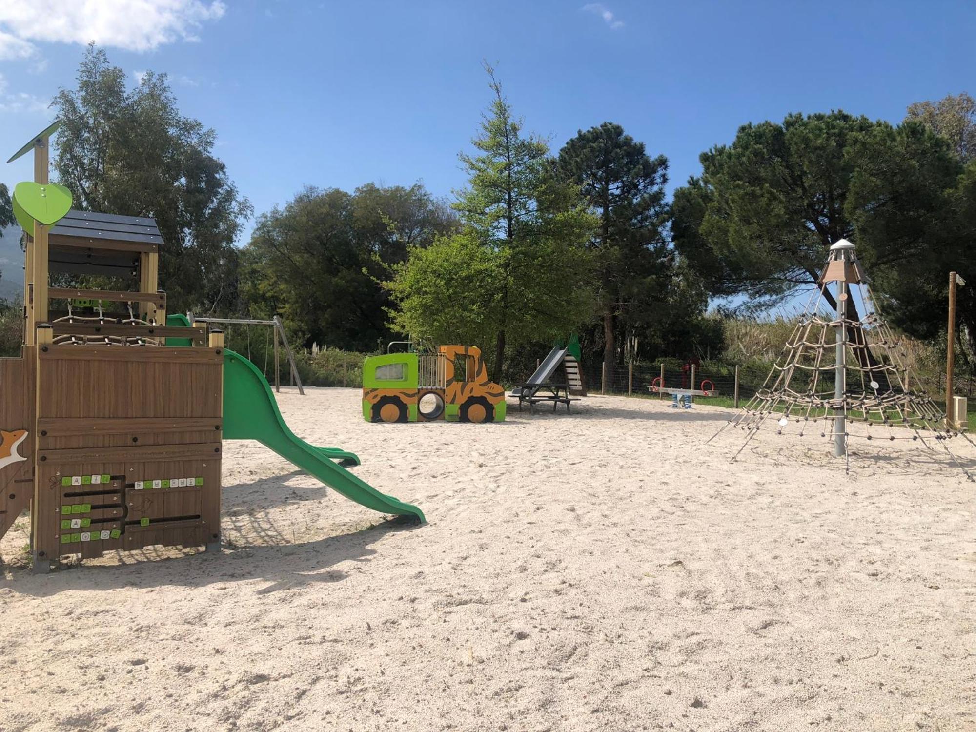 Camping Dolce Vita Calvi  Exterior foto